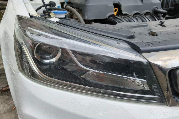 Used Geely Auto Emgrand 2018 1.5L CVT Upward Connect Edition Right Front Headlight