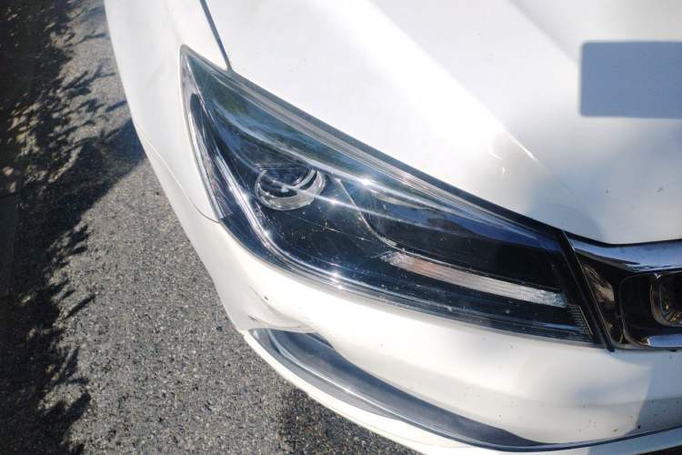 Used Geely Auto Emgrand 2018 1.5L CVT Luxury Model Right Front Headlight