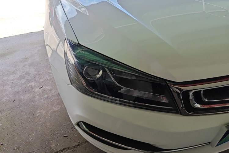 Used Geely Auto Emgrand 2018 1.5L CVT Luxury Model Right Front Headlight