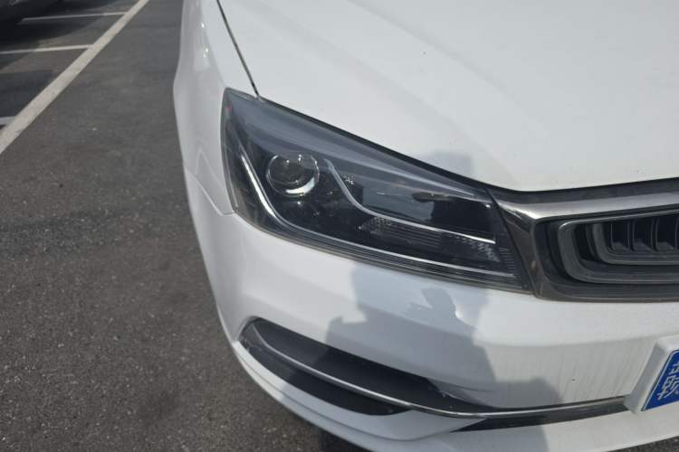 Used Geely Auto Emgrand 2018 1.5L Manual Luxury Model Right Front Headlight