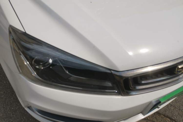 Used Geely Auto Emgrand 2018 1.5L CVT Luxury Model Right Front Headlight