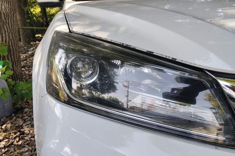 Used Geely Auto Emgrand 2018 1.5L CVT Luxury Model Right Front Headlight