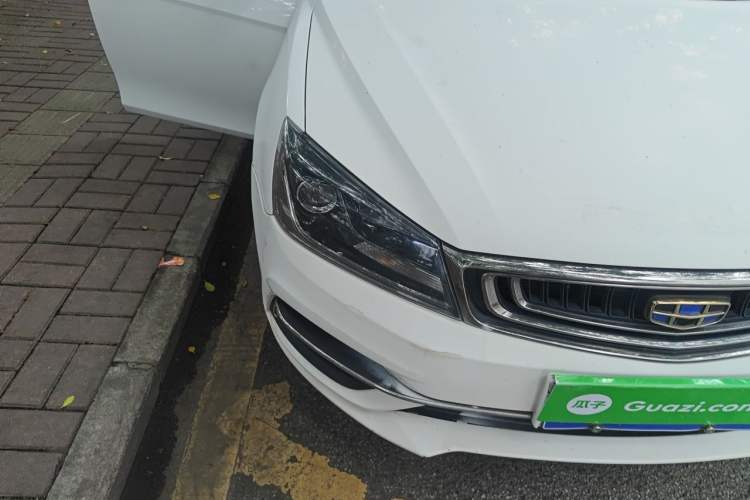 Used Geely Auto Emgrand 2018 1.5L CVT Luxury Model Right Front Headlight