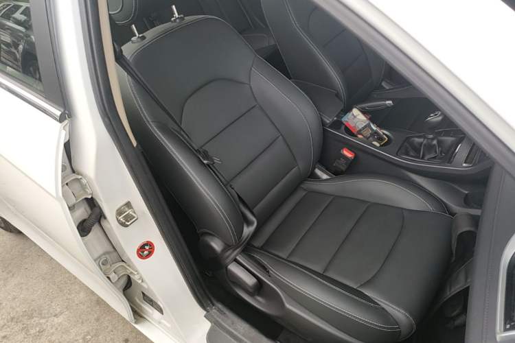 Used Geely Auto Emgrand 2018 1.5L Manual Upward Connect Edition Right Front Seat