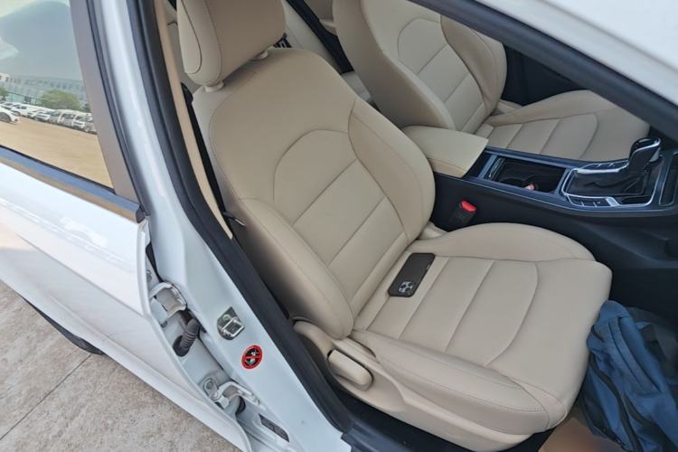 Used Geely Auto Emgrand 2018 1.5L CVT Luxury Model Right Front Seat
