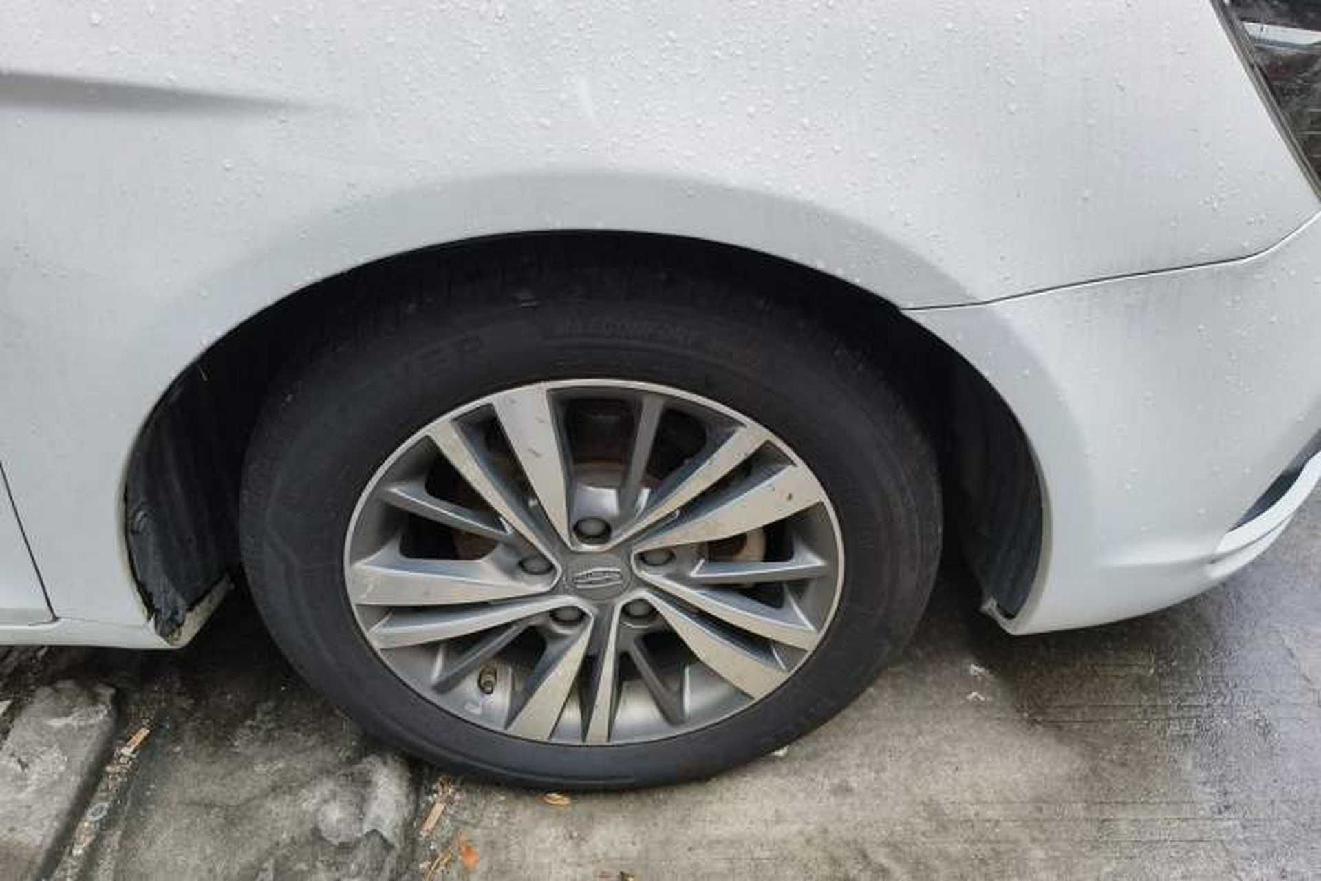 Used Geely Auto Emgrand 2018 1.5L CVT Upward Connect Edition Right Front Wheel Hub
