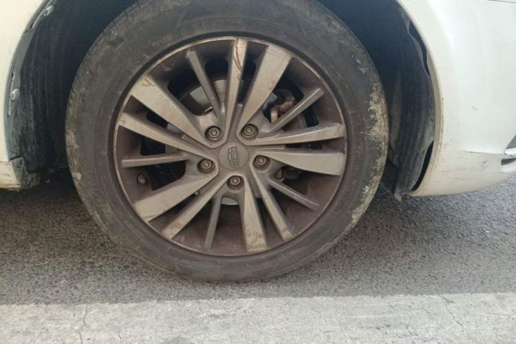 Used Geely Auto Emgrand 2018 1.5L CVT Upward Connect Edition Right Front Wheel Hub