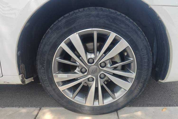 Used Geely Auto Emgrand 2018 1.5L CVT Upward Connect Edition Right Front Wheel Hub