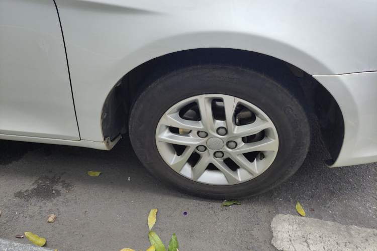 Used Geely Auto Emgrand 2018 1.5L Manual Luxury Model Right Front Wheel Hub