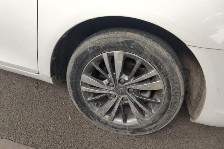 Used Geely Auto Emgrand 2018 1.5L CVT Upward Connect Edition Right Front Wheel Hub
