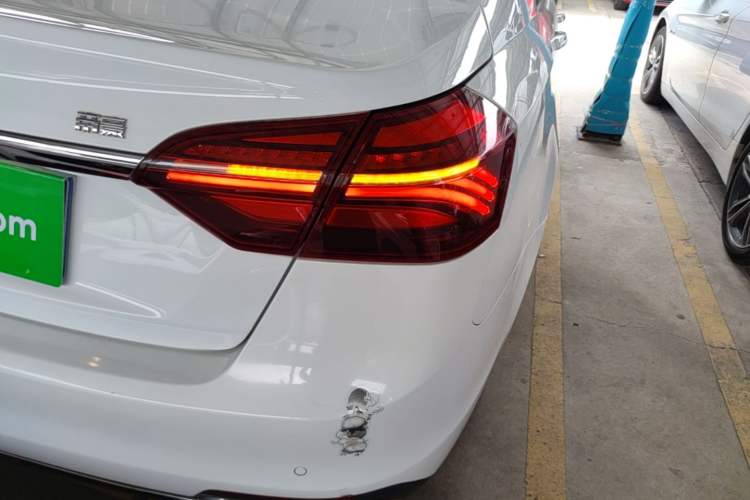 Used Geely Auto Emgrand 2018 1.5L CVT Upward Connect Edition Right Rear Taillight