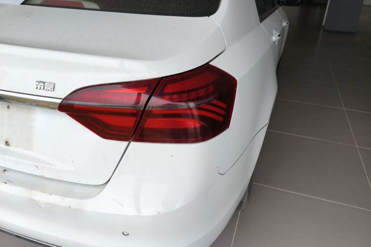 Used Geely Auto Emgrand 2018 1.5L CVT Luxury Model Right Rear Taillight