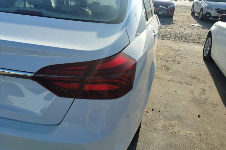 Used Geely Auto Emgrand 2018 1.5L Manual Luxury Model Right Rear Taillight