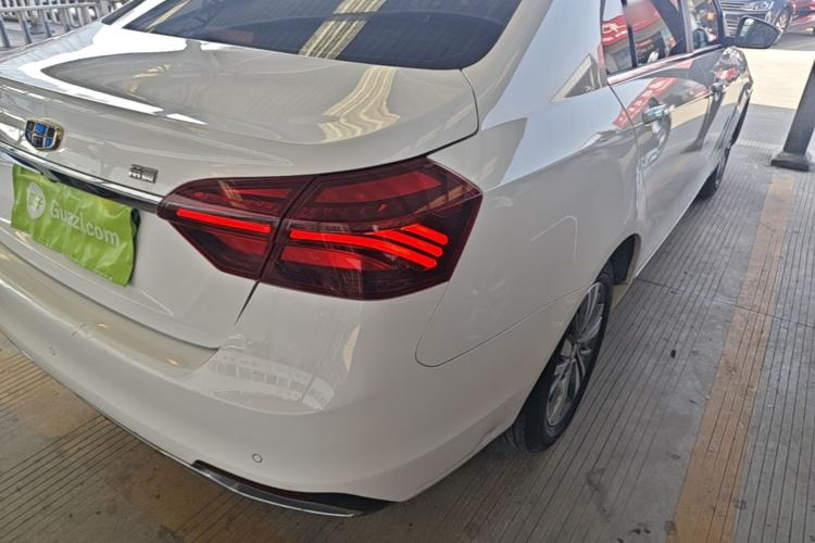 Used Geely Auto Emgrand 2018 1.5L CVT Upward Connect Edition Right Rear Taillight