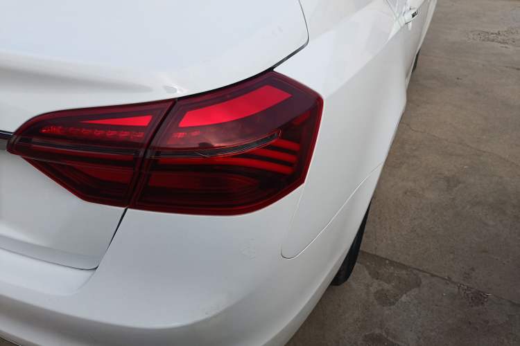 Used Geely Auto Emgrand 2018 1.5L Manual Luxury Model Right Rear Taillight