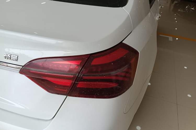 Used Geely Auto Emgrand 2018 1.5L Manual Luxury Model Right Rear Taillight
