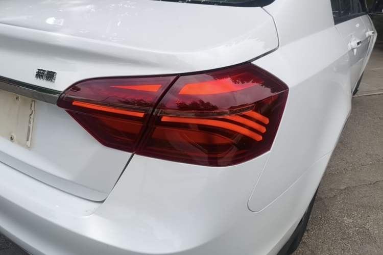 Used Geely Auto Emgrand 2018 1.5L CVT Luxury Model Right Rear Taillight