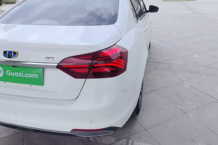 Used Geely Auto Emgrand 2018 1.5L CVT Upward Connect Edition Right Rear Taillight