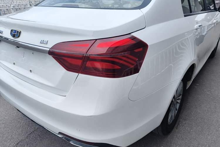 Used Geely Auto Emgrand 2018 1.5L CVT Luxury Model Right Rear Taillight