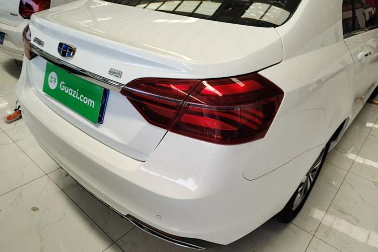 Used Geely Auto Emgrand 2018 1.5L CVT Upward Connect Edition Right Rear Taillight