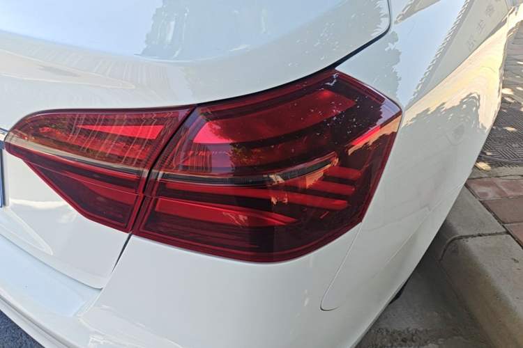 Used Geely Auto Emgrand 2018 1.5L Manual Luxury Model Right Rear Taillight