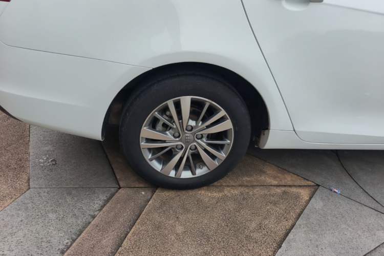 Used Geely Auto Emgrand 2018 1.5L CVT Upward Connect Edition Right Rear Wheel Hub