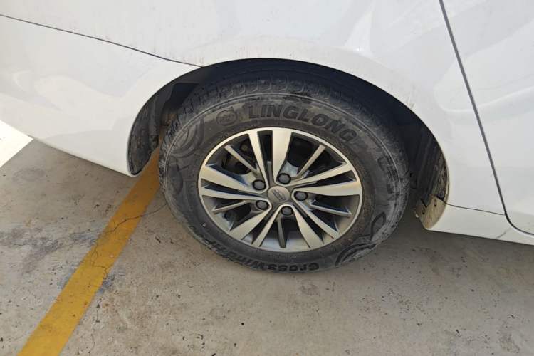 Used Geely Auto Emgrand 2018 1.5L CVT Luxury Model Right Rear Wheel Hub