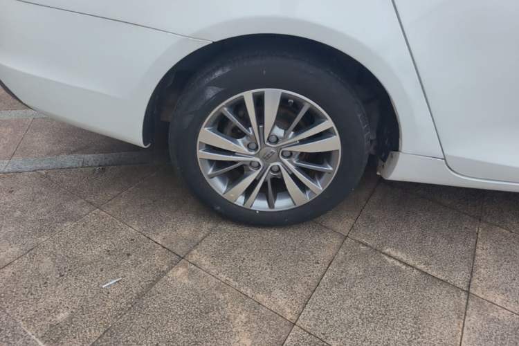 Used Geely Auto Emgrand 2018 1.5L CVT Upward Connect Edition Right Rear Wheel Hub