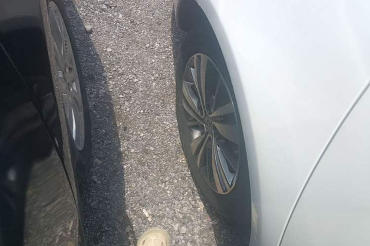Used Geely Auto Emgrand 2018 1.5L CVT Upward Connect Edition Right Rear Wheel Hub