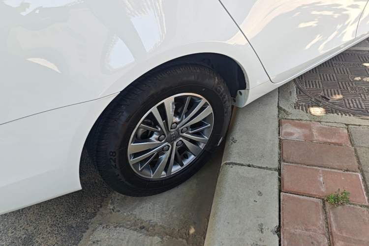 Used Geely Auto Emgrand 2018 1.5L Manual Luxury Model Right Rear Wheel Hub