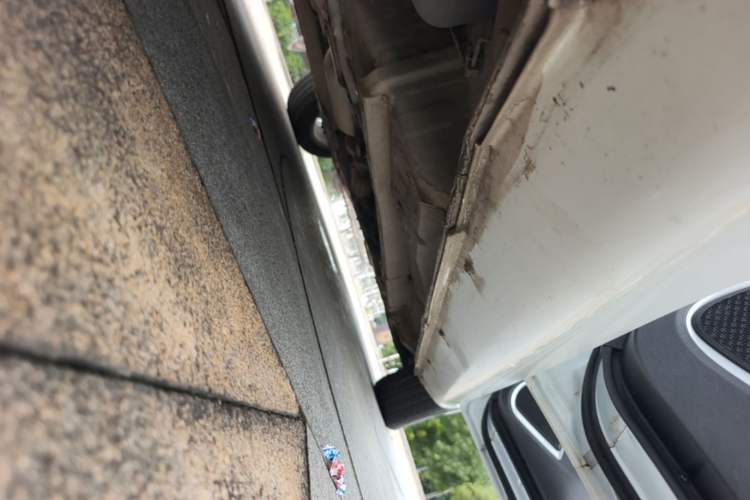 Used Geely Auto Emgrand 2018 1.5L CVT Upward Connect Edition Right Side Sill