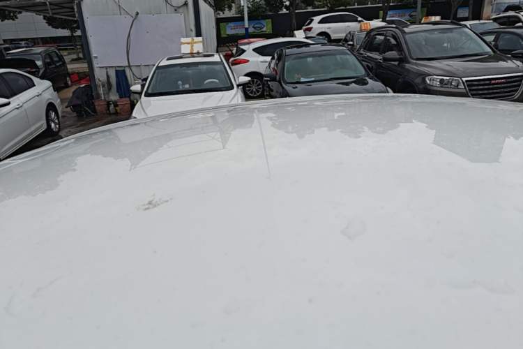 Used Geely Auto Emgrand 2018 1.5L Manual Luxury Model Roof