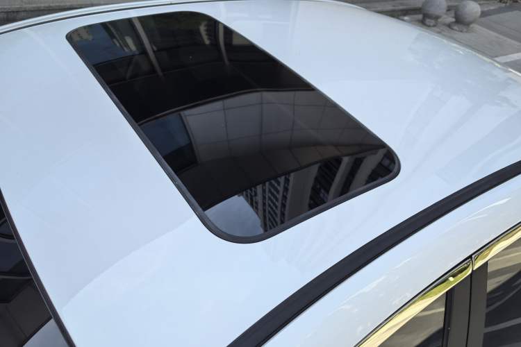 Used Geely Auto Emgrand 2018 1.5L CVT Upward Connect Edition Roof