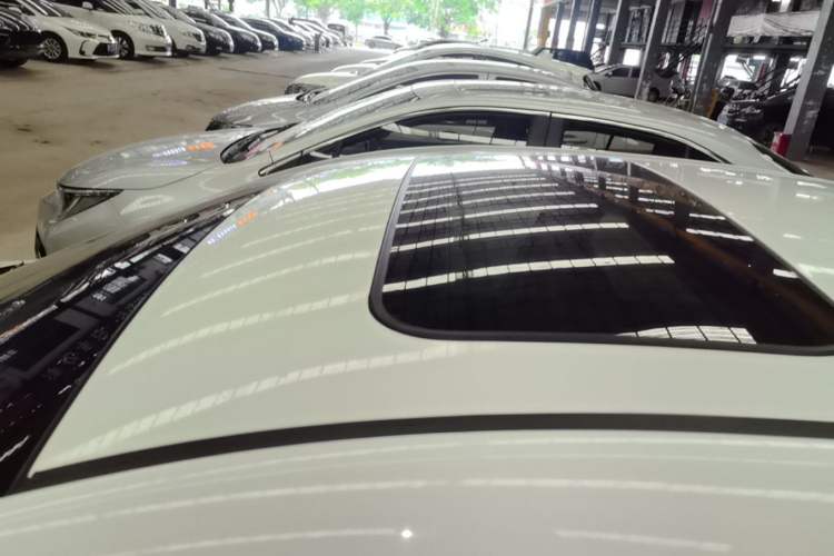 Used Geely Auto Emgrand 2018 1.5L CVT Upward Connect Edition Roof