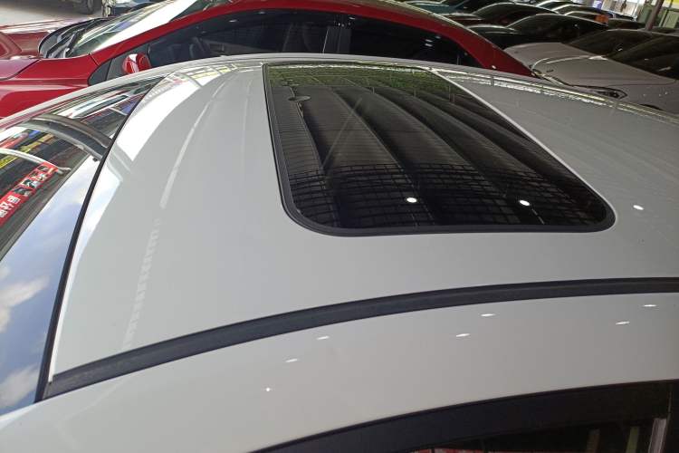 Used Geely Auto Emgrand 2018 1.5L CVT Upward Connect Edition Roof