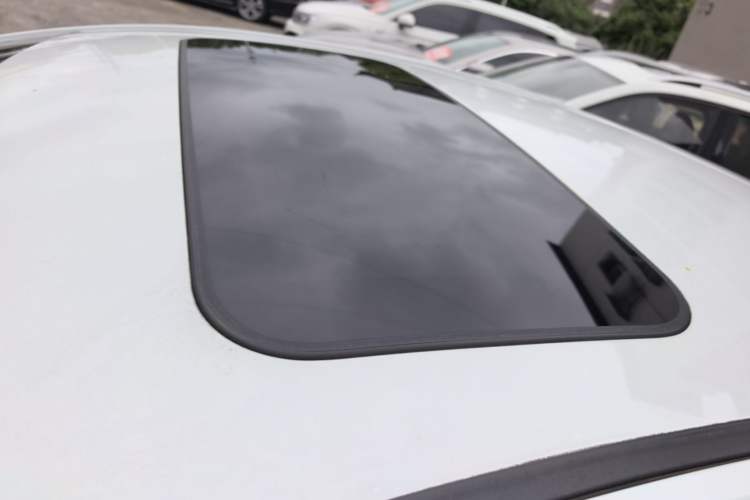 Used Geely Auto Emgrand 2018 1.5L Manual Upward Connect Edition Roof