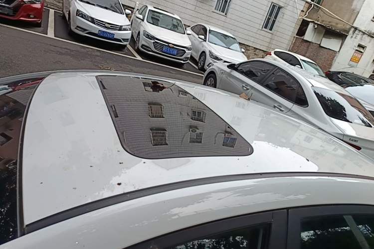Used Geely Auto Emgrand 2018 1.5L CVT Upward Connect Edition Roof