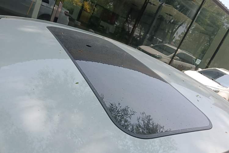 Used Geely Auto Emgrand 2018 1.5L CVT Upward Connect Edition Roof