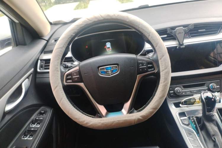 Used Geely Auto Emgrand 2018 1.5L CVT Upward Connect Edition Steering Wheel