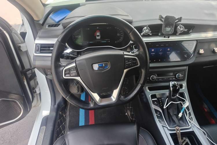 Used Geely Auto Emgrand 2018 1.5L CVT Upward Connect Edition Steering Wheel