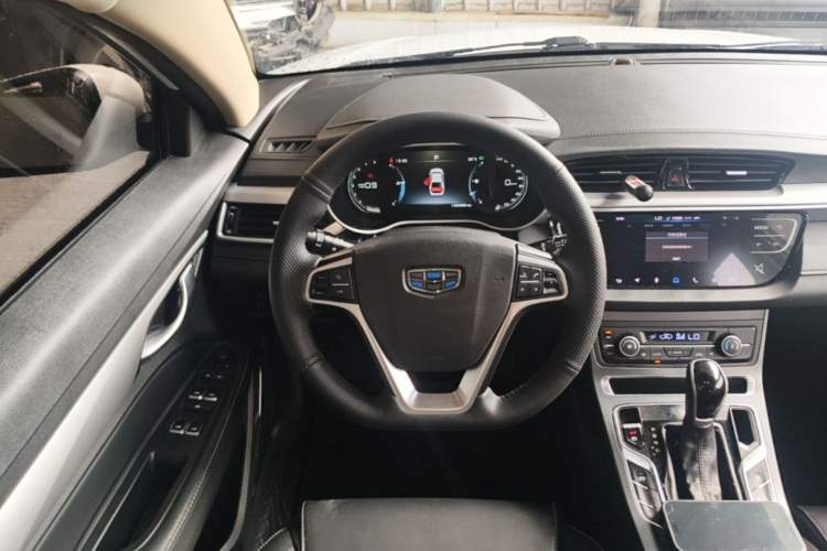 Used Geely Auto Emgrand 2018 1.5L CVT Upward Connect Edition Steering Wheel