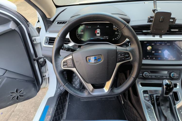 Used Geely Auto Emgrand 2018 1.5L CVT Upward Connect Edition Steering Wheel