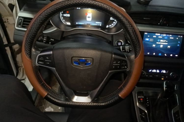 Used Geely Auto Emgrand 2018 1.5L CVT Upward Connect Edition Steering Wheel