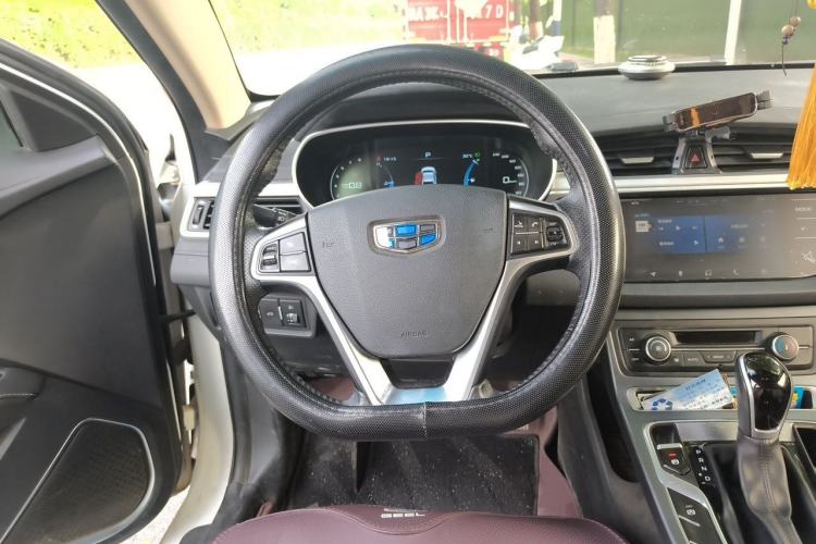 Used Geely Auto Emgrand 2018 1.5L CVT Upward Connect Edition Steering Wheel