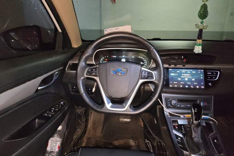 Used Geely Auto Emgrand 2018 1.5L CVT Upward Connect Edition Steering Wheel