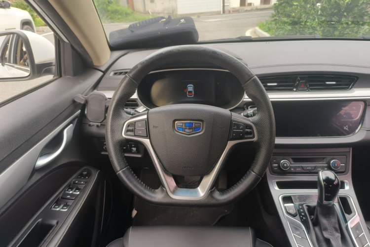 Used Geely Auto Emgrand 2018 1.5L CVT Upward Connect Edition Steering Wheel