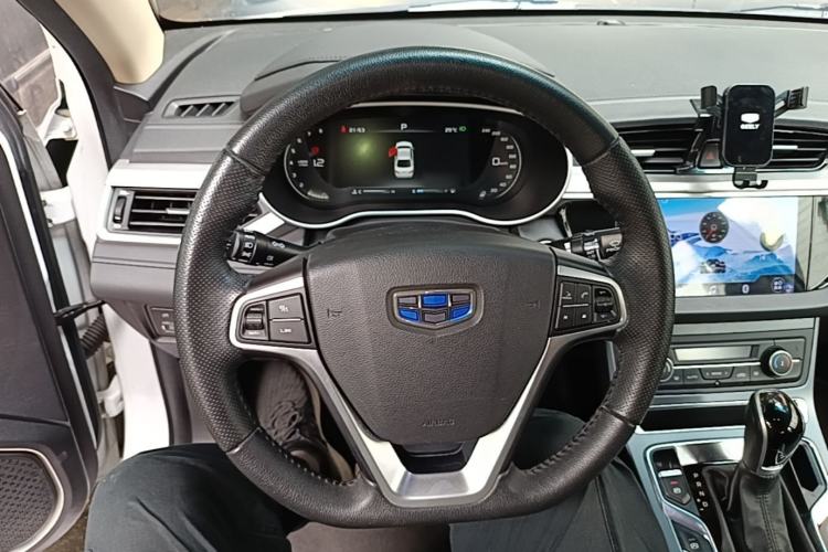Used Geely Auto Emgrand 2018 1.5L CVT Upward Connect Edition Steering Wheel