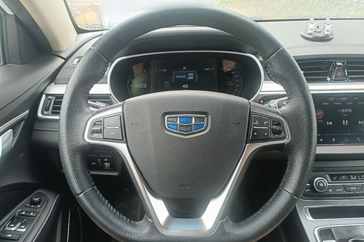 Used Geely Auto Emgrand 2018 1.5L CVT Upward Connect Edition Steering Wheel