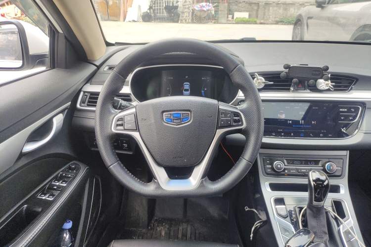 Used Geely Auto Emgrand 2018 1.5L CVT Upward Connect Edition Steering Wheel