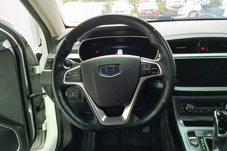 Used Geely Auto Emgrand 2018 1.5L CVT Upward Connect Edition Steering Wheel